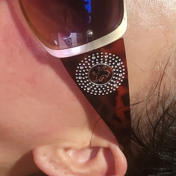 SOLD Tortoise Shield Sunglasses - Picture 3 of 8